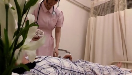 Asking an Angel in White to Stroke My Now-Exposed Dick in a Hospital Room -2